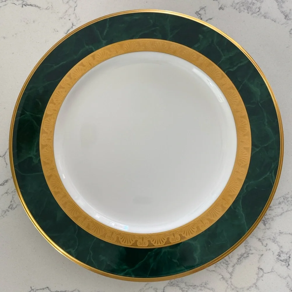 Noritake Fitzgerald | Set of 4 Bone China Dinner Plates (Marbled Green/Gold)